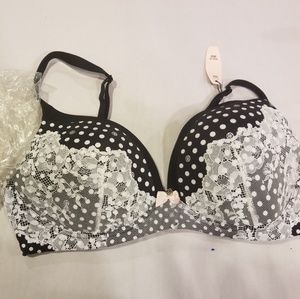 NWT VICTORIA'S SECRET Bra